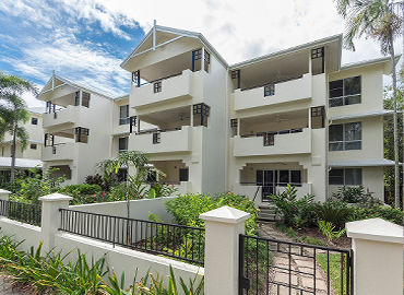 Port Douglas Holiday Apartments